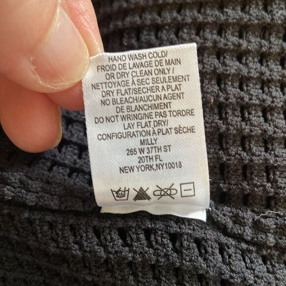 Milly Black Crochet Knit Cropped 3/4 Sleeve Lightweight Cardigan Size Medium - Picture 8 of 8